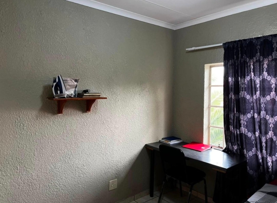 2 Bedroom Property for Sale in Universitas Free State